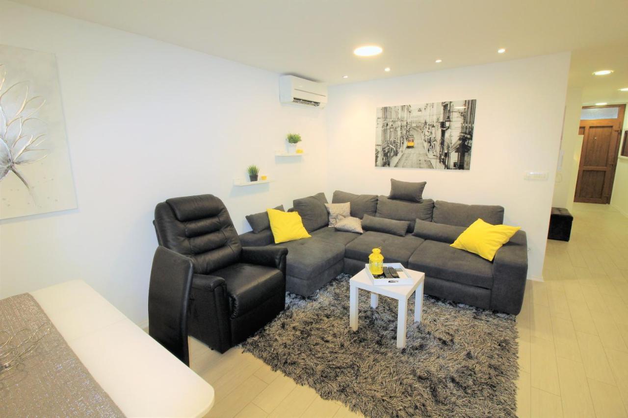 Apartment Pia Šibenik Buitenkant foto