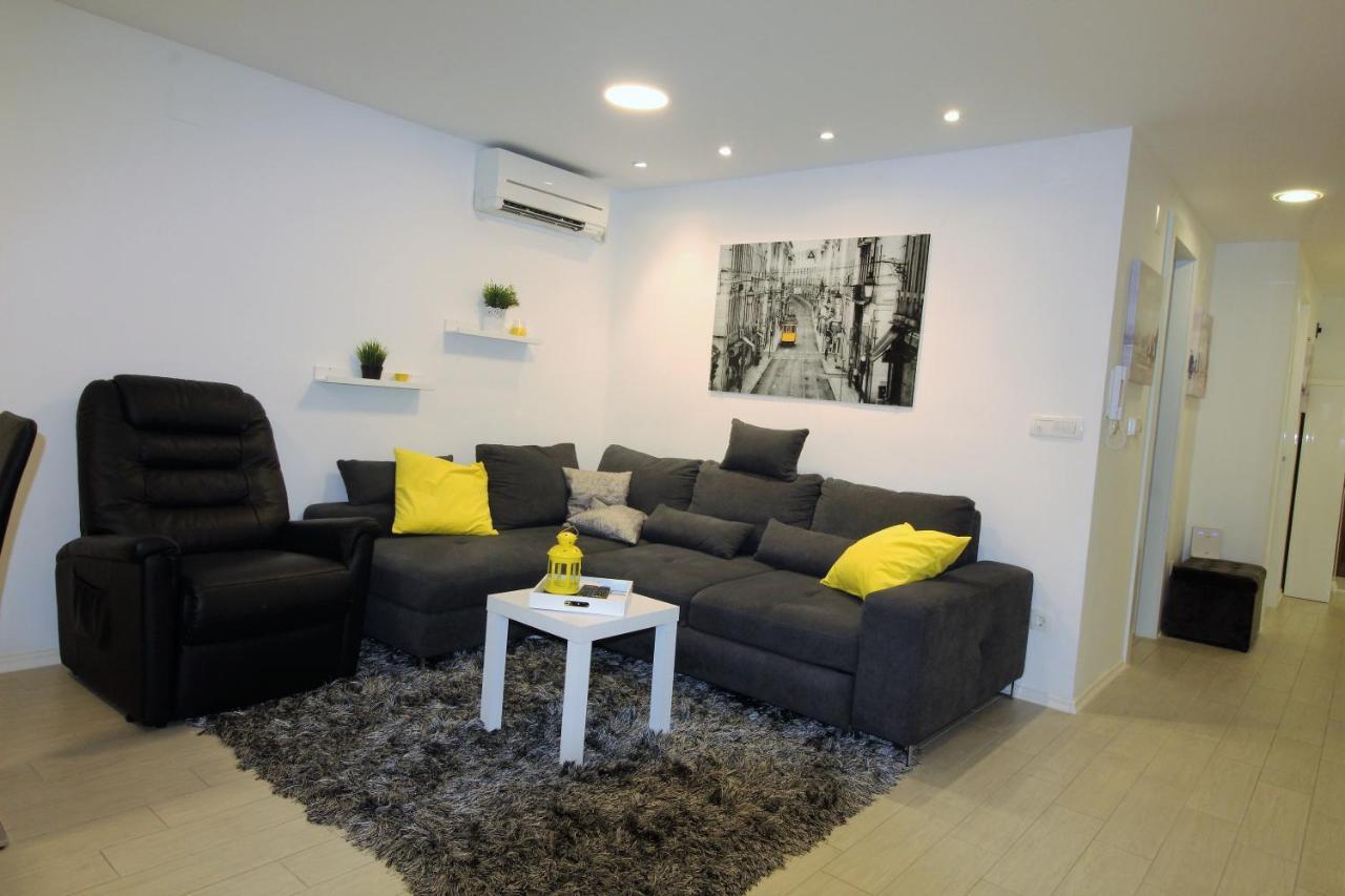 Apartment Pia Šibenik Buitenkant foto