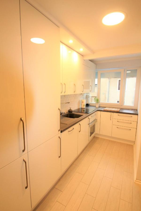 Apartment Pia Šibenik Buitenkant foto