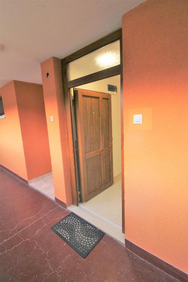 Apartment Pia Šibenik Buitenkant foto